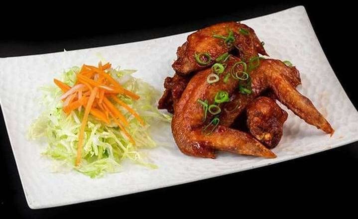 9. Fried Chicken Wings in BBQ Sauce (Large) (炸鸡翅配烧烤酱) (大)